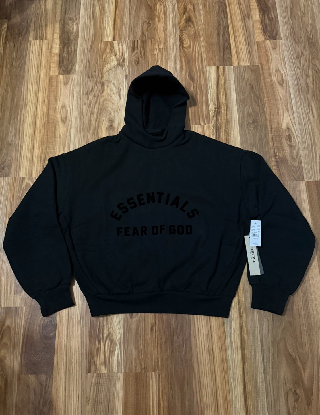 VENDORGATE “Essential Hoodie”